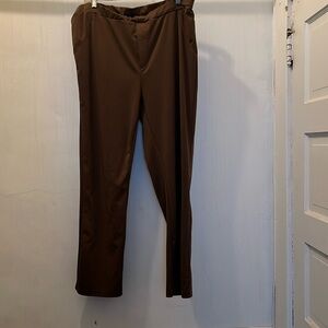 Very comfortable dress pants great year round easy to slip on great for wardrobe